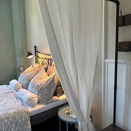 Altes Pastorat Bed & Breakfast Barmstedt Ngoại thất bức ảnh