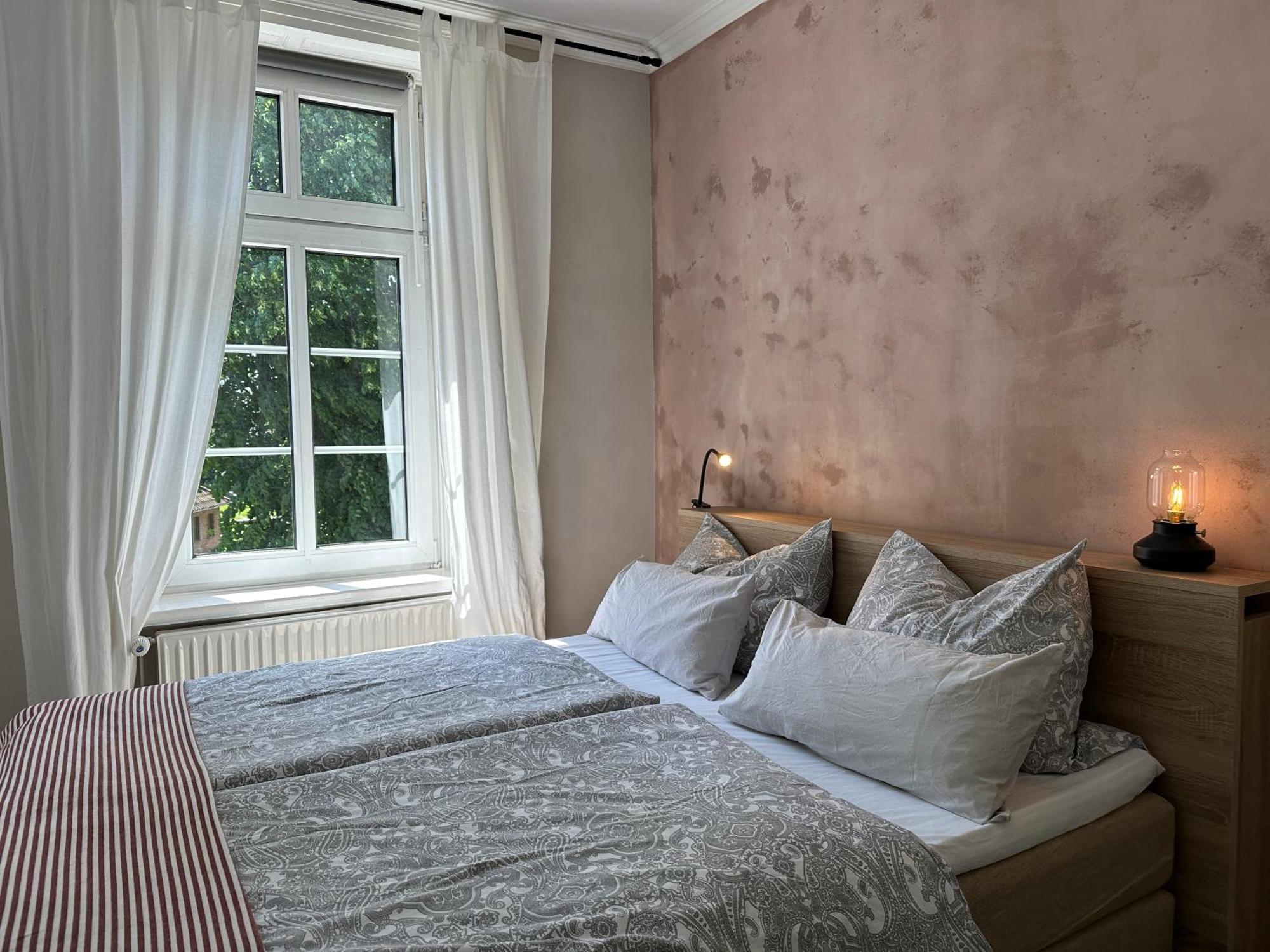 Altes Pastorat Bed & Breakfast Barmstedt Ngoại thất bức ảnh