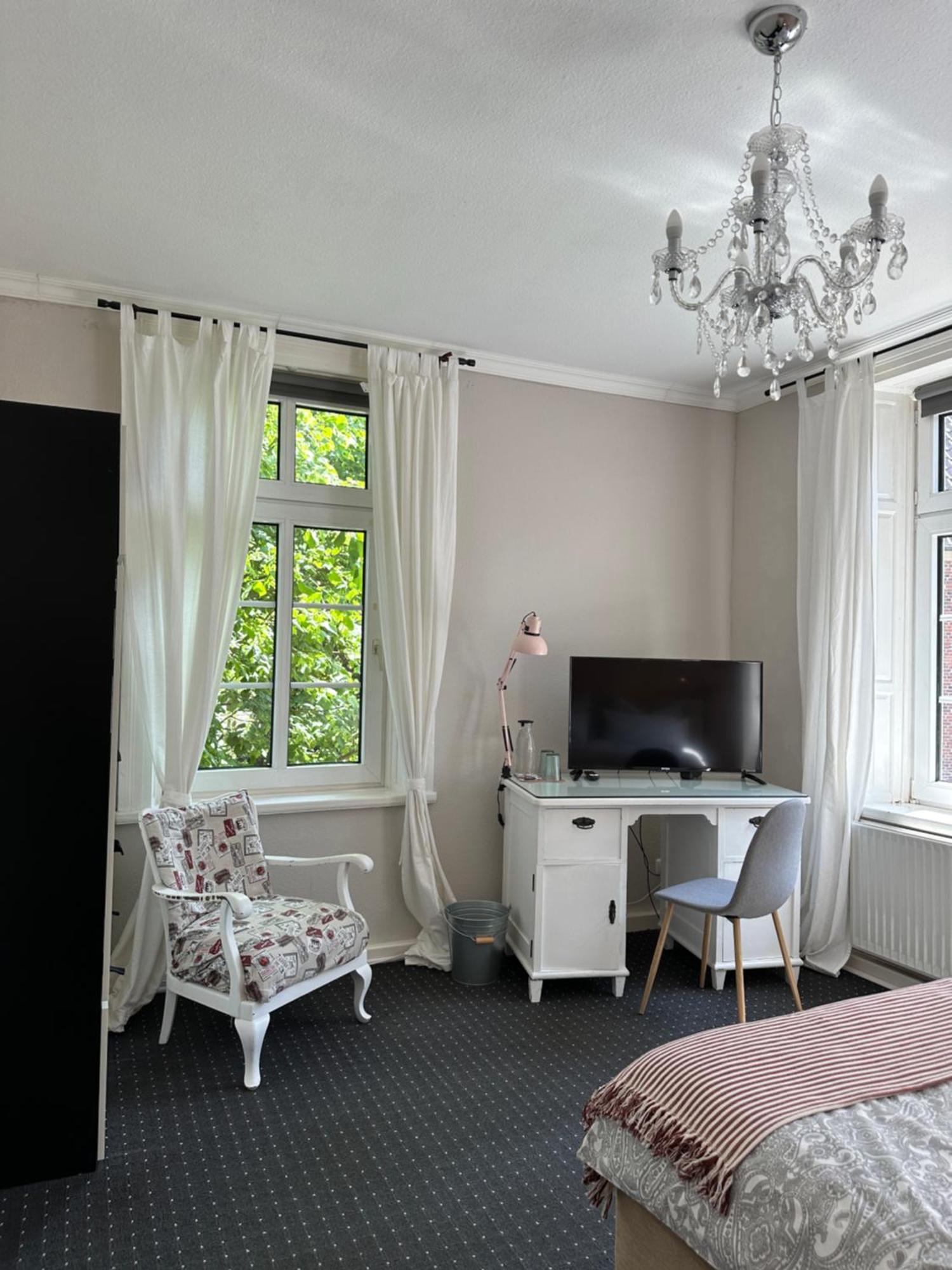 Altes Pastorat Bed & Breakfast Barmstedt Ngoại thất bức ảnh